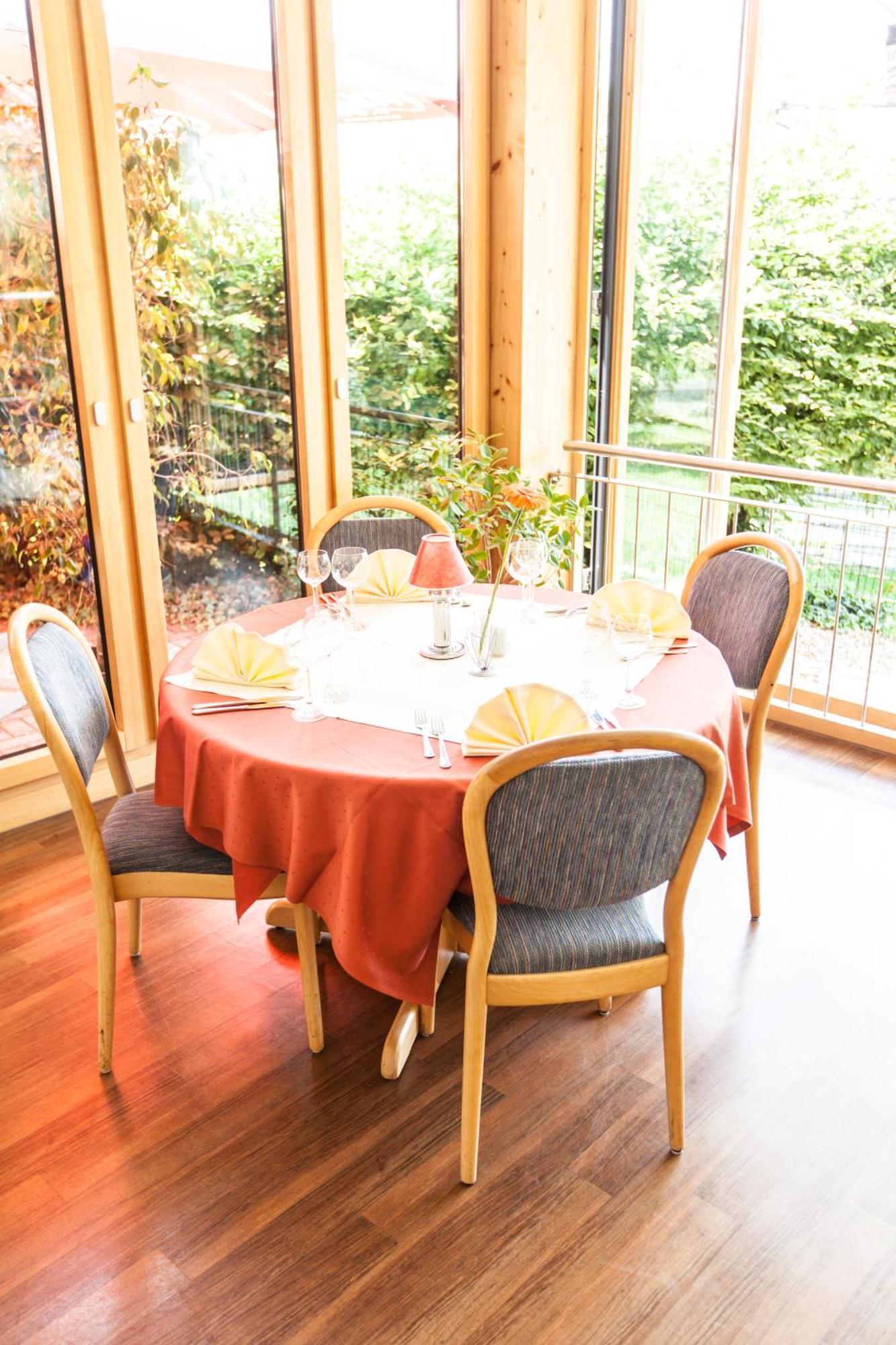 Landgasthaus Hotel Maien Rheinfelden  Bagian luar foto